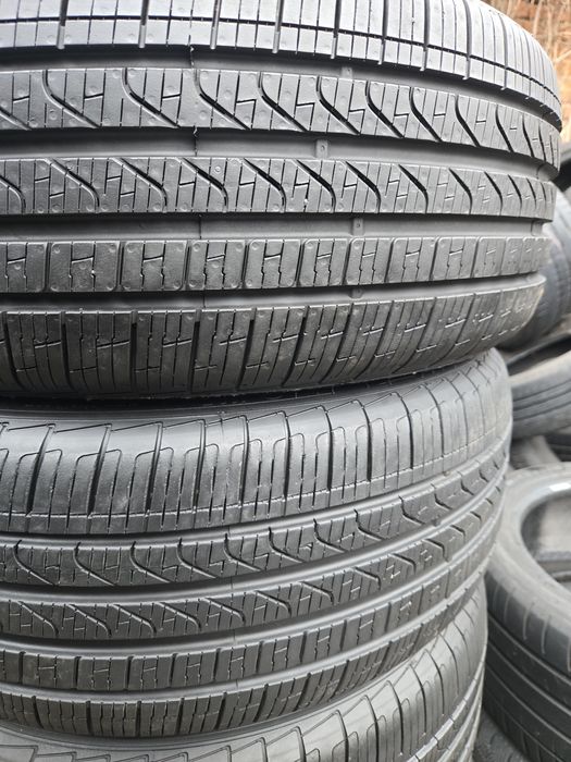 4бр. 245 40 19 Pirelli RunFlat всесезонни.