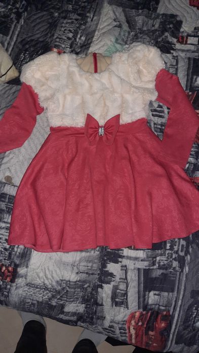 Рокля за момиче на 4,5г