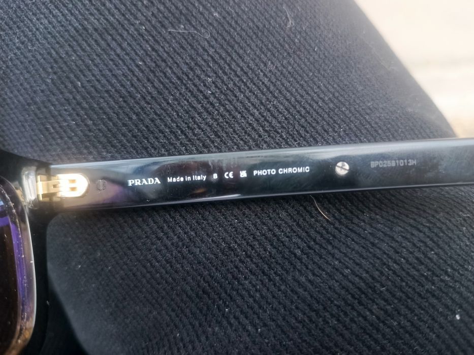Очки оригинальные от Prada photochromic