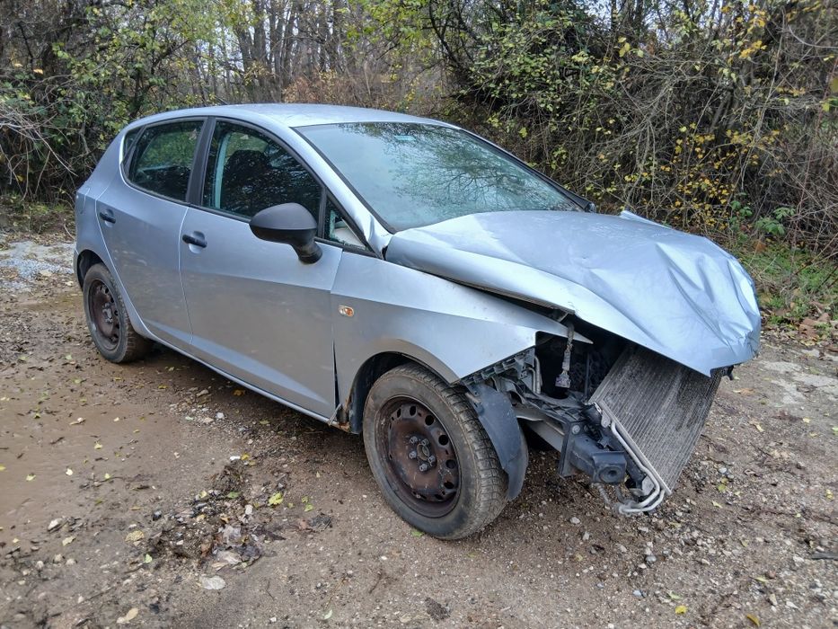 Сеат Ибиза 1.4. - 2008г. НА ЧАСТИ