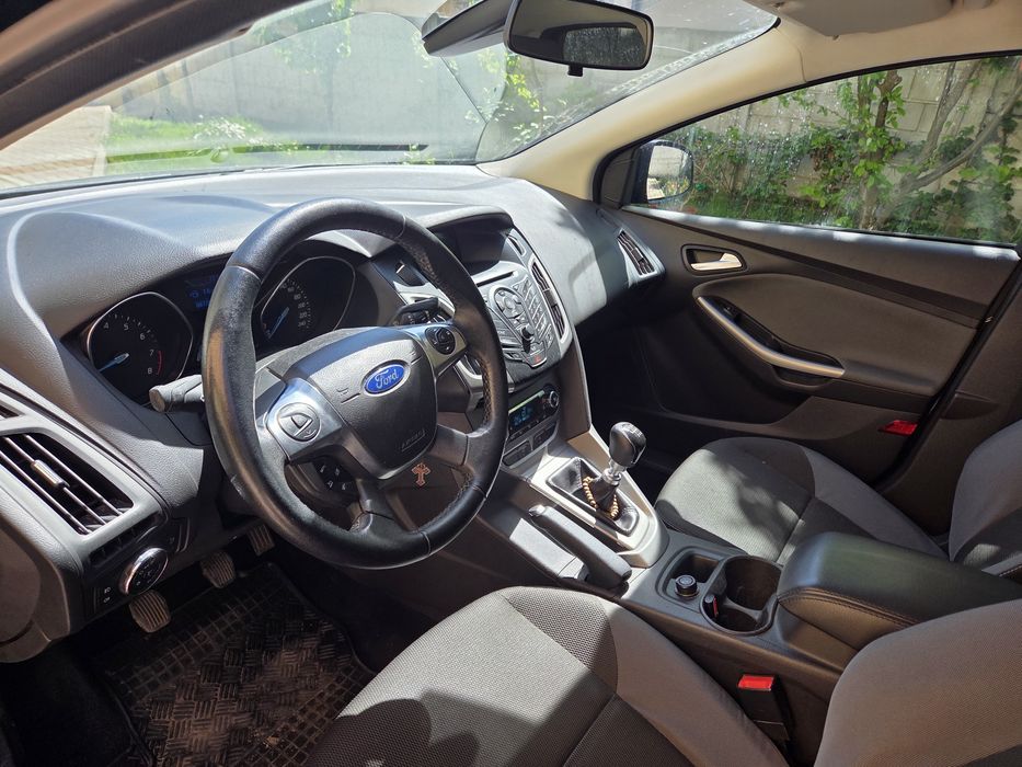 FORD Focus 2014 — imagine 4