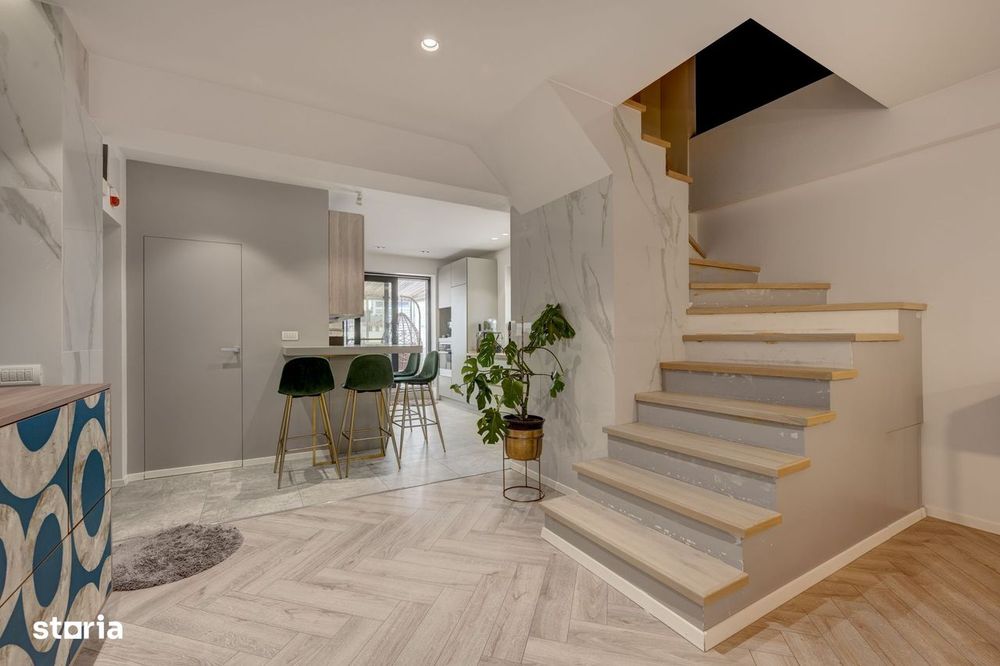 Apartament spectaculos 4 camere | 150 mp utili + terasă generoasă 70 m