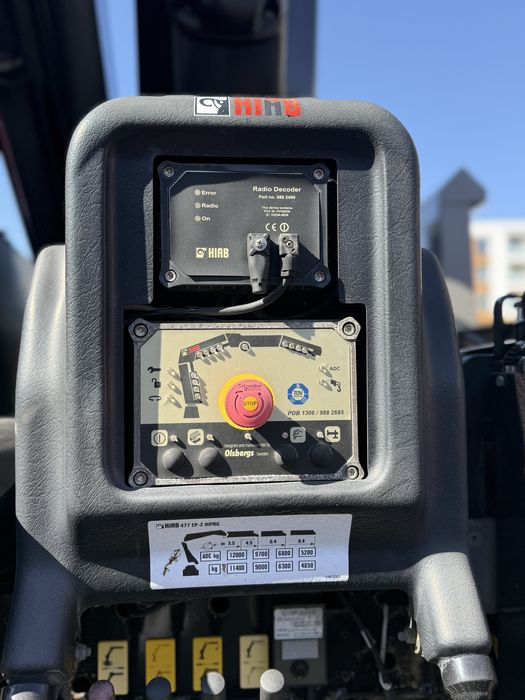 Camion Macara Renault C460 cai 8x4 an 2017 KM240 Hiab XS477 de 12 Tone