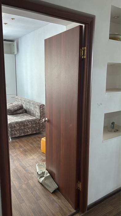 Двери с коробкой