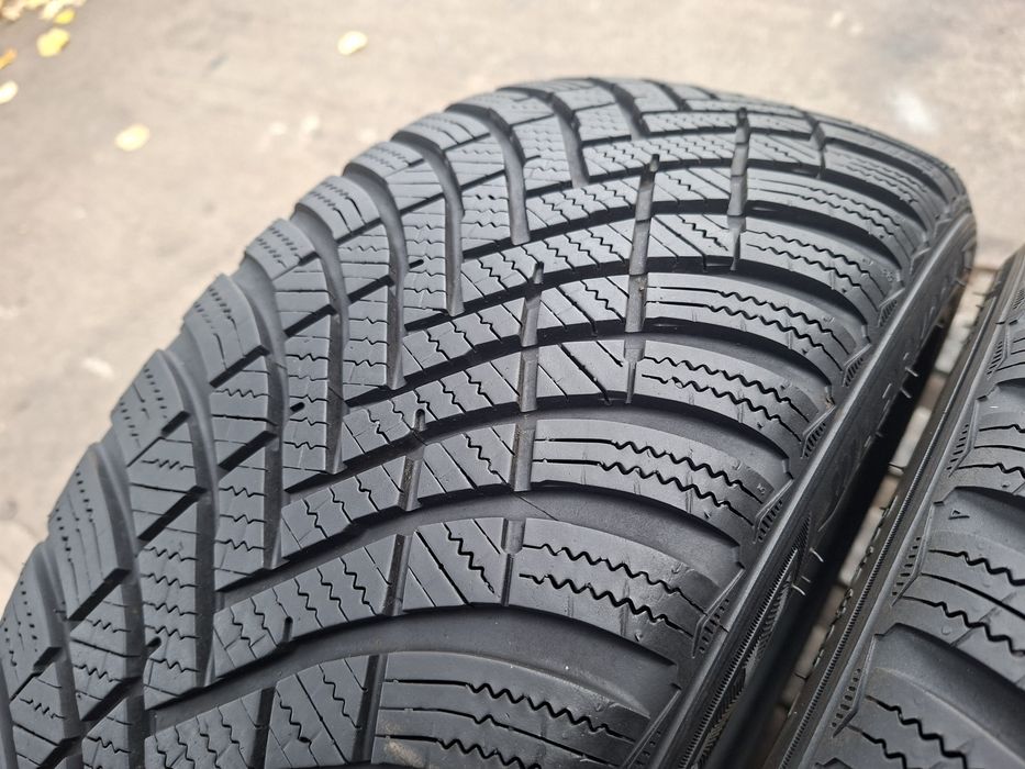 2бр. Почти Нови 195/45/16 Hankook Winter I cept RS3
