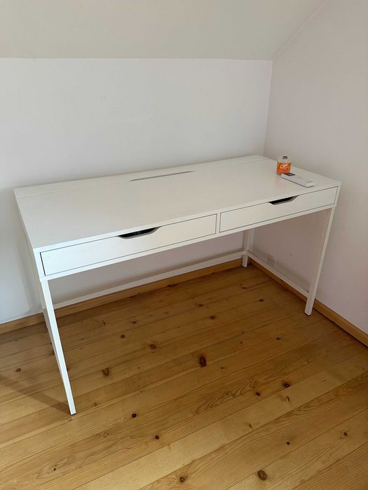 Birou Ikea Alex 132x58 cm Alb ca Nou
