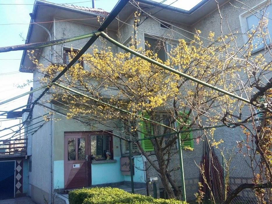 Продава се Къща в Горна Оряховица - 220 кв.м за 441 €/кв.м - Снимка #3