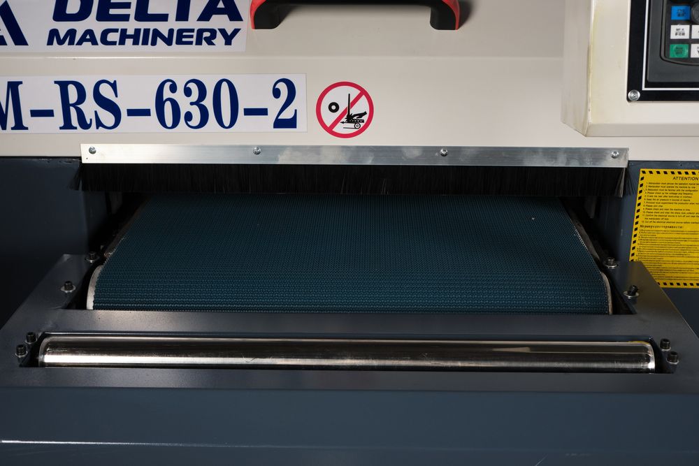 Рельефно-шлифовальный станок DM-RS630-2