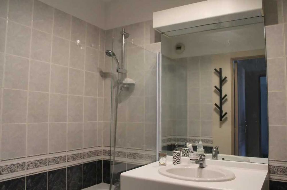 Дава се под наем Двустаен апартамент в Пловдив, Централна гара - 46 кв.м за 260.1 € - Снимка #2