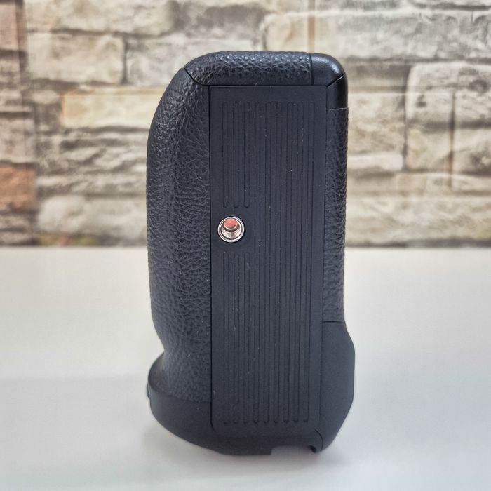 Grip Sony original VG-C3EM pentru A9, A7 III si A7R III