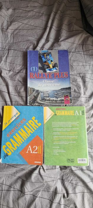 Учебни тетрадки френски език Exercise de grammaire A1 и А2