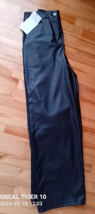 Брюки кожаные палаццо