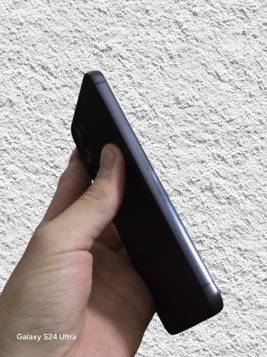 Samsung s23  5G 256gb