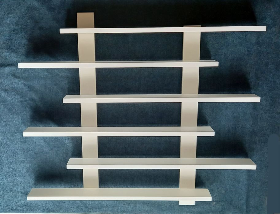 Полка для лаков и прочего