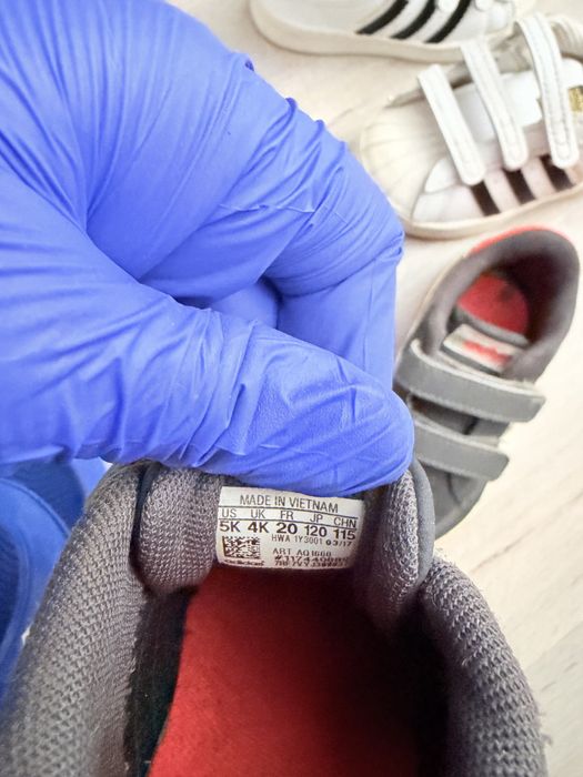 Кросовки адидас 20 размер