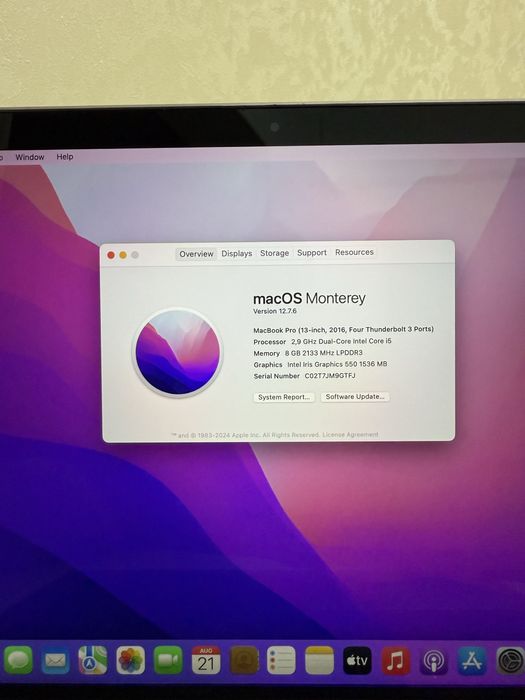 MacBook Pro TouchBar 2016год. i5/8/256