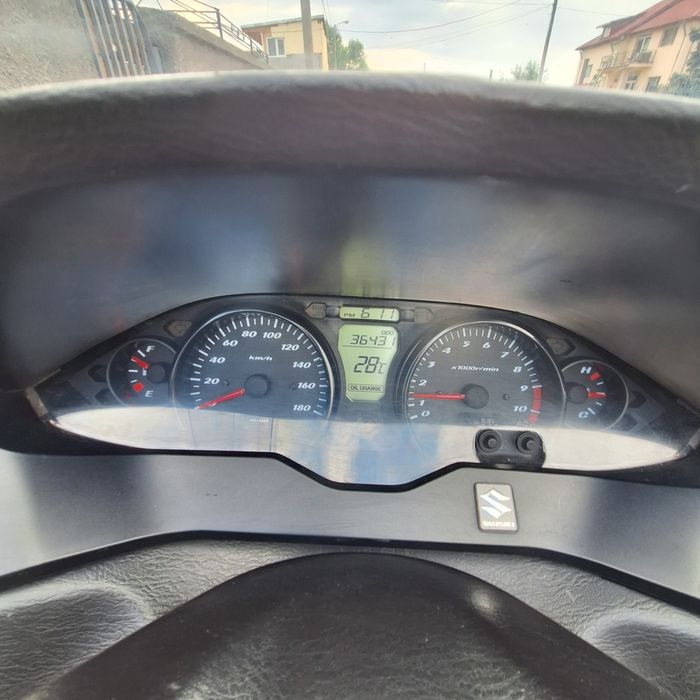 Vând Suzuki burgman 400 2013