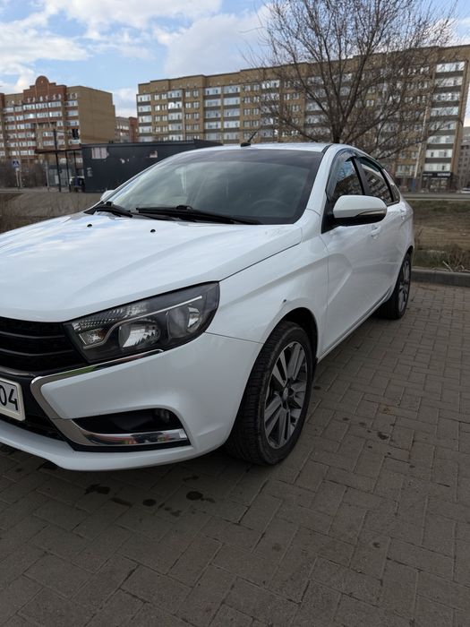 Продам машину Lada Vesta 2017г.