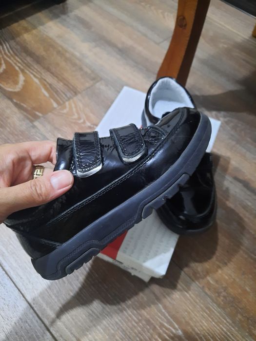 Школьная обувь для девочки