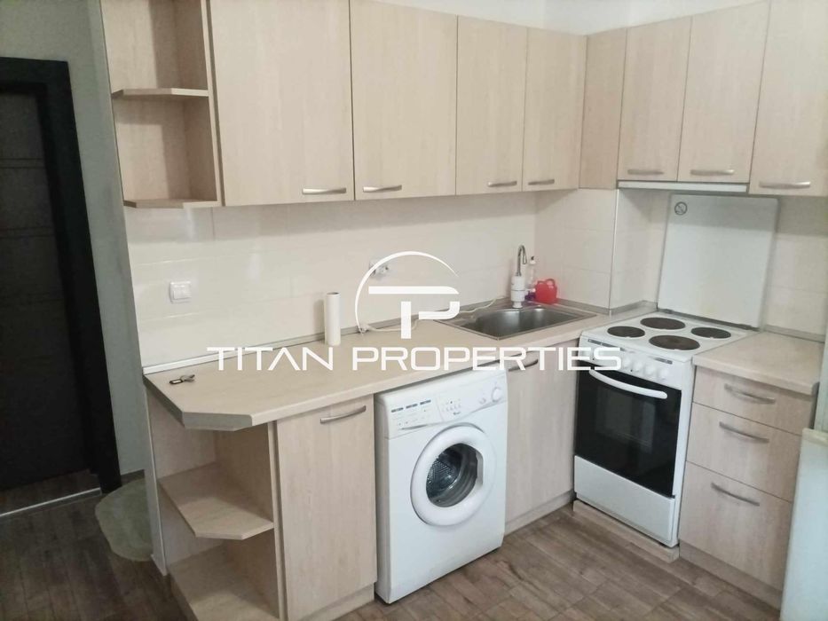 Дава се под наем Едностаен апартамент в Пловдив, Кършияка - 35 кв.м за 300 € - Снимка #2