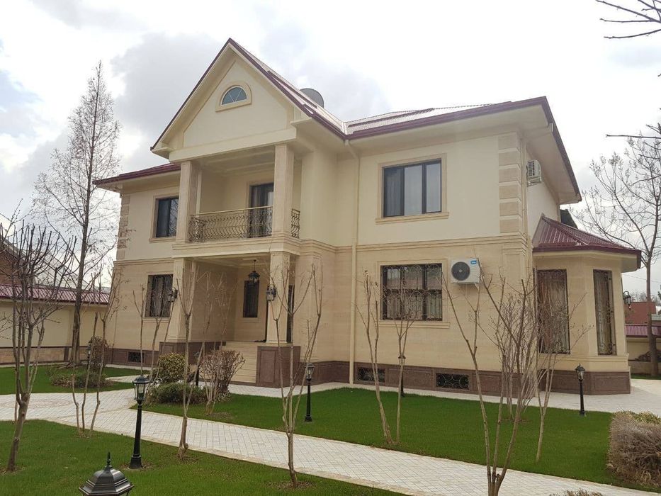 Продается дом 10 комнат, ориентир: Центр Луначарского, 510м²
