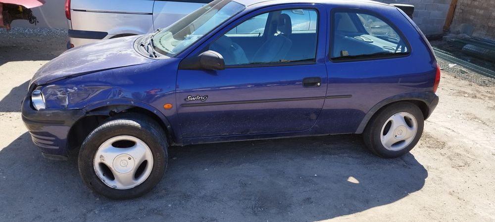 Опел Корса 1.4 МI