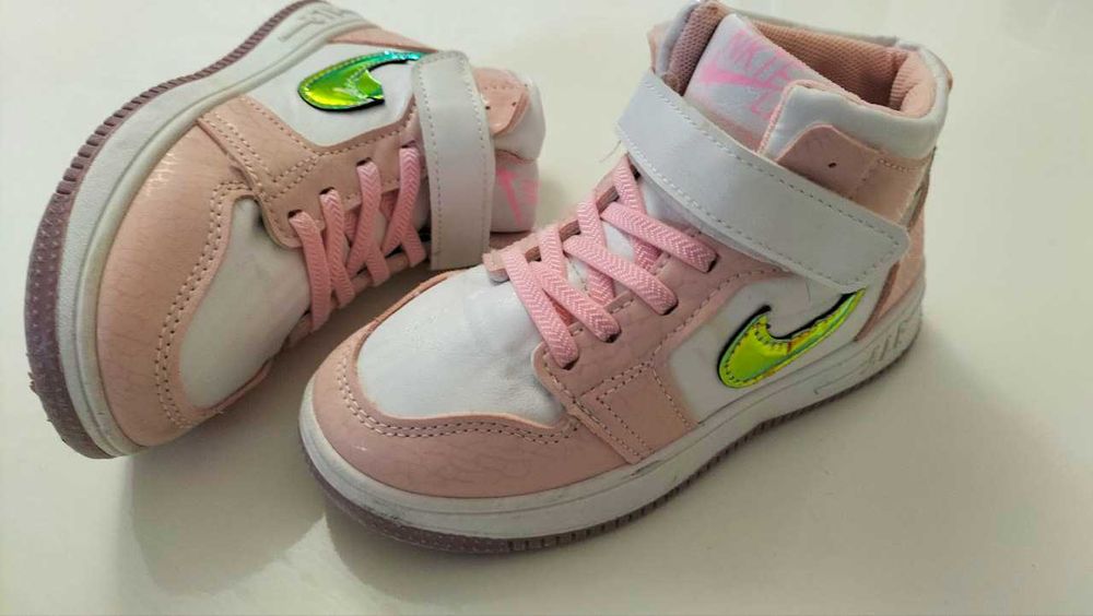 Детские кроссовки 31 размер