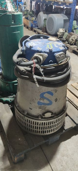 Pompa trifazata Flygt pentru apa murdara, 20kW, 210mc/h, 20m