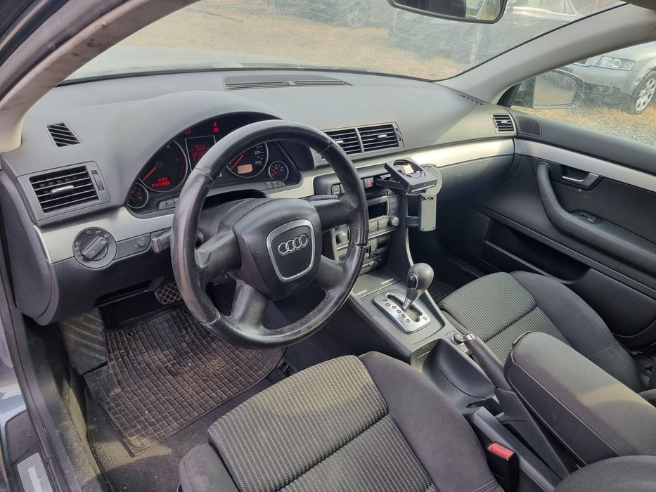 Audi a4 b7 2.0tdi BPW 2006г автоматик на части 
Фарове ксенон с лупа ,