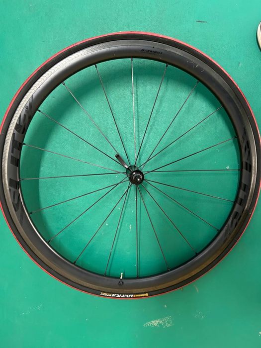 Колесо карбоновый