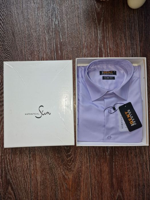 Продаю рубашку мужскую