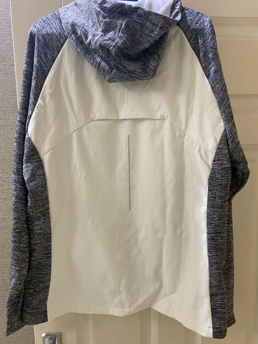 Ветровка для бега