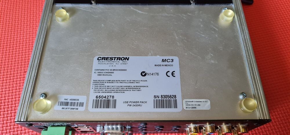 Crestron MC3  și HD MD 400 C E