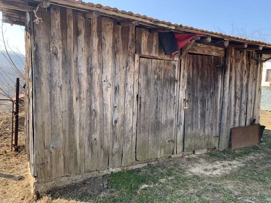 Продава се Етаж от къща в с. Средногорци, Област Смолян - 130 кв.м за 693 €/кв.м - Снимка #11