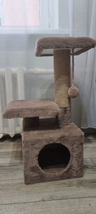 Домик для кота в идеальном состоянии