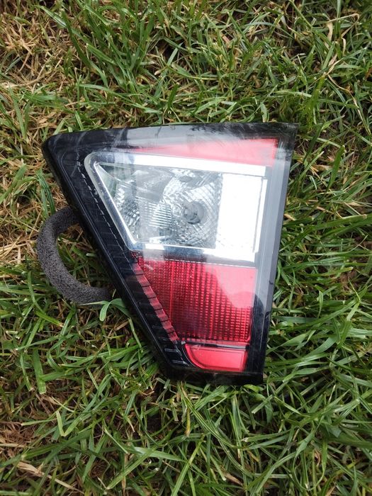 Vand set faruri bixenon led Ford kuga 2 dupa 2016.