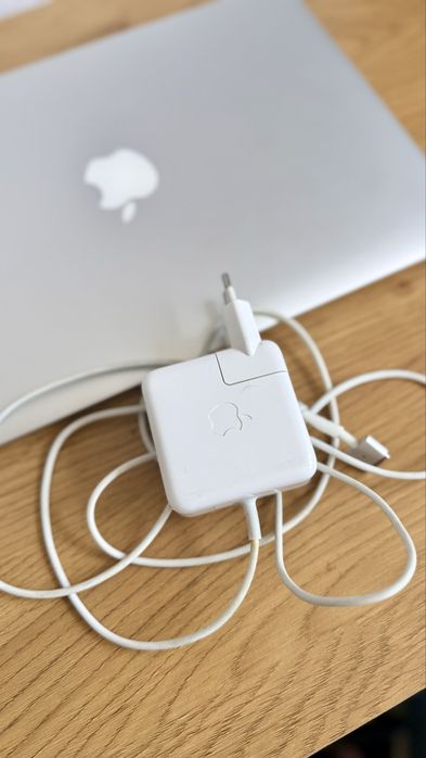 MacBook Air 13" Early 2015