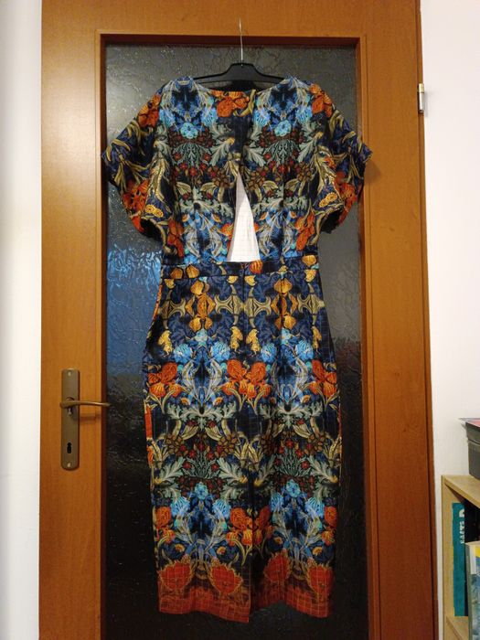 Rochie Asos marimea 40