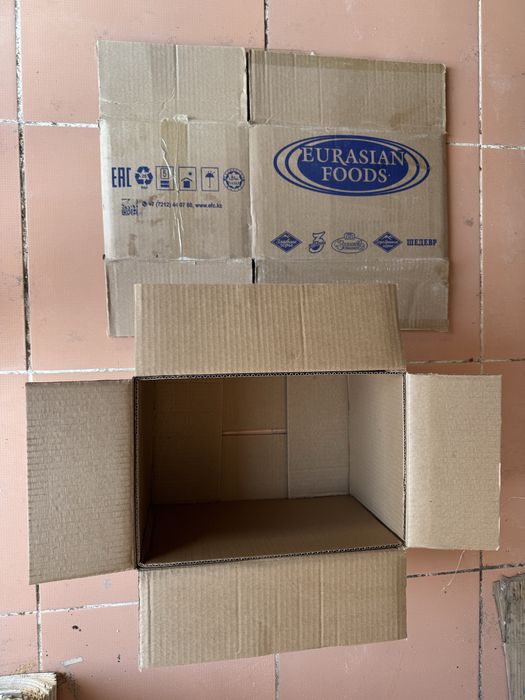 Кортонные коробки