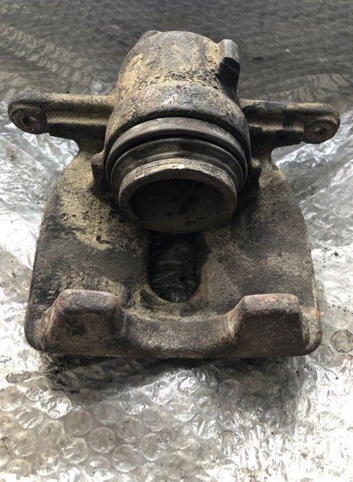 etrier stanga asz vw golf 4 polo seat ibiza skoda fabia audi a4