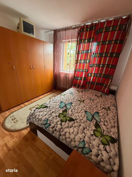 Apartament cu 2 camere, 45 mp, balcon inchis, pozitie excelenta, Craio