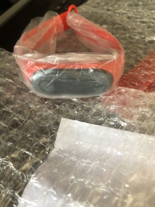 Электронные часы и смарт часы