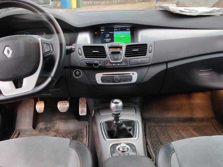 Renault Laguna III, control 4, 2015