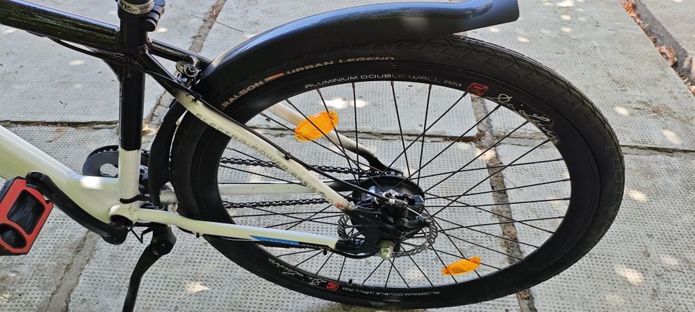 Bicicletă electrica/ 28 inch
