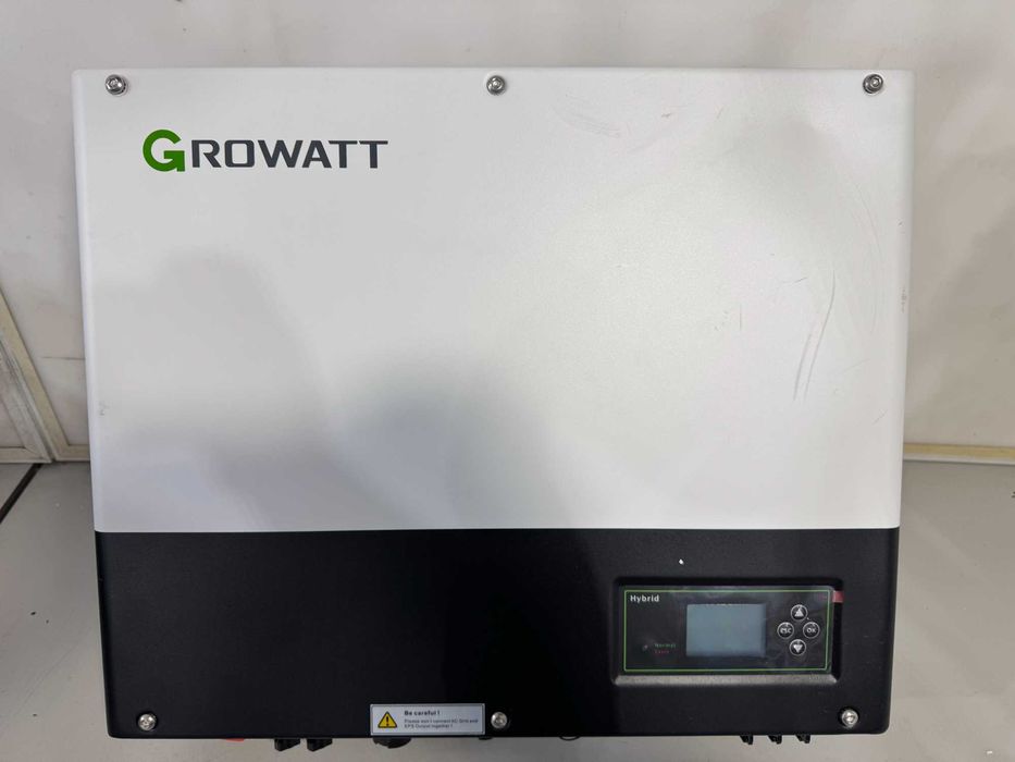 Инвертор соларен хибрид - Growatt SPH3600
