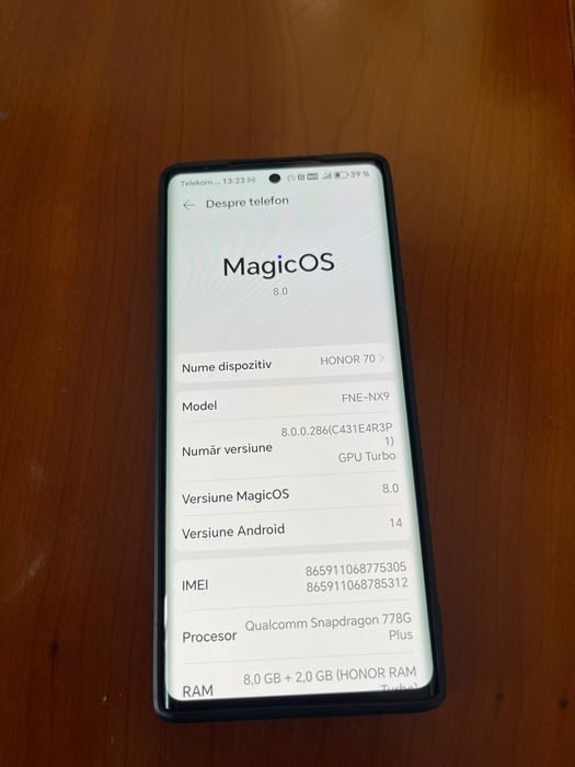 Honor 70  8 gb ram