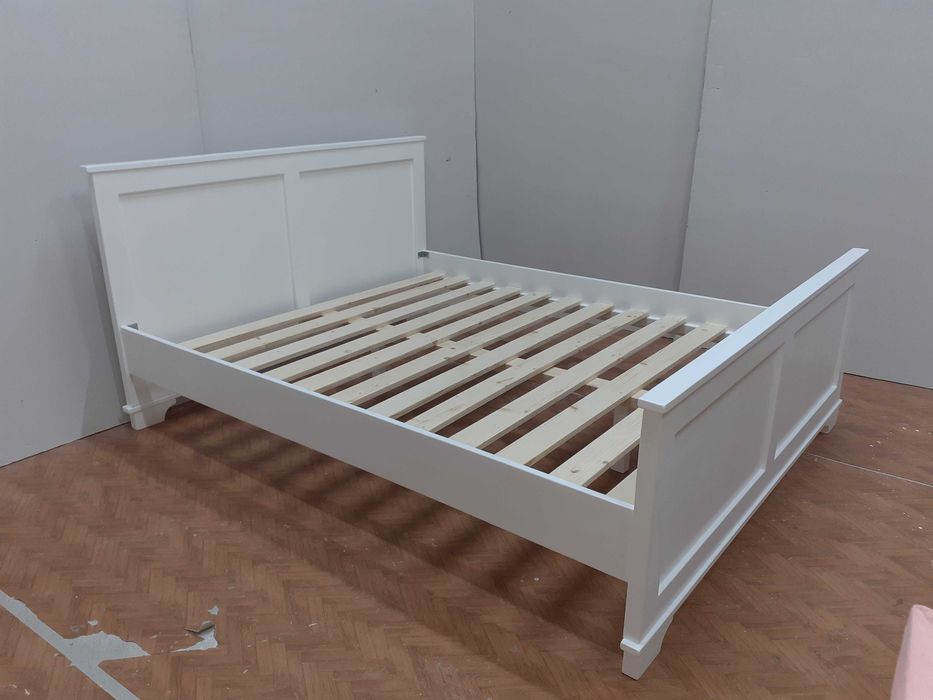 TRANSPORT GRATUIT.Pat single din lemn masiv.Cod 218