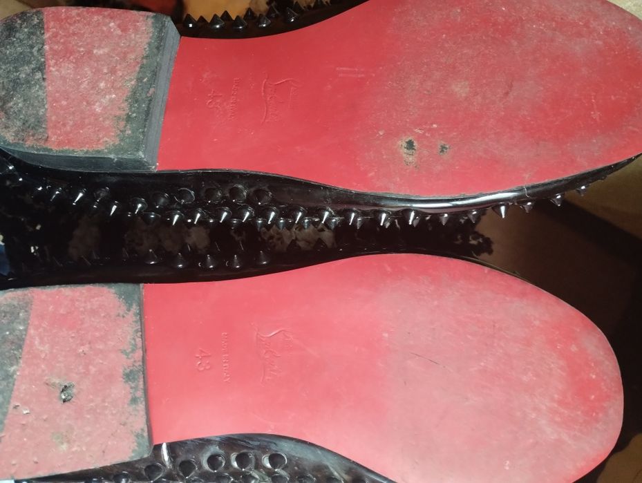 Louboutin обувки