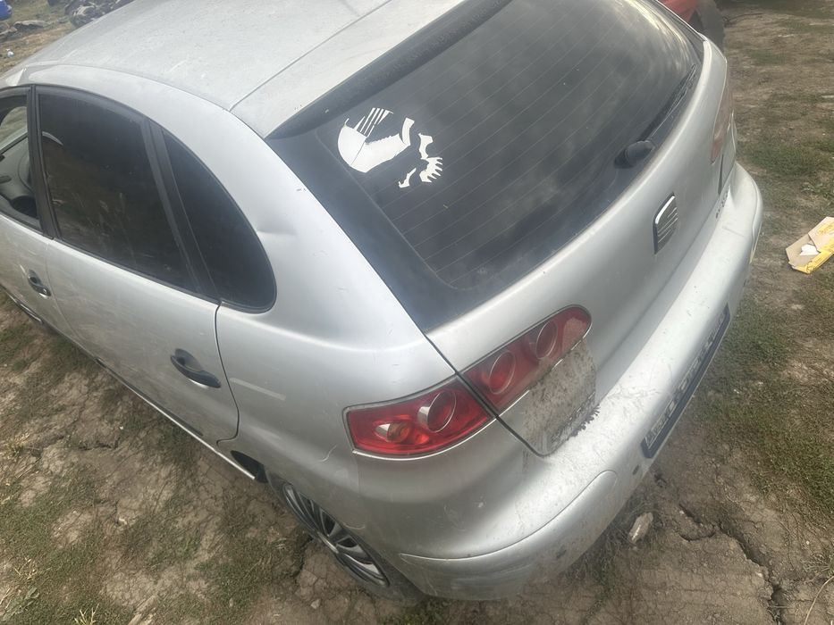 Capota bara faruri aripi haion seat ibitza