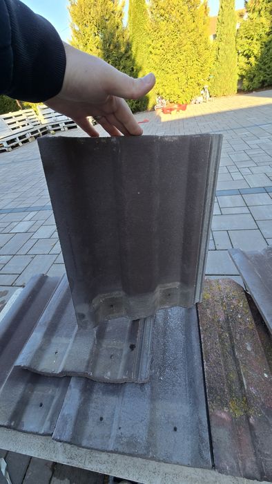 Tigle de beton de vanzare